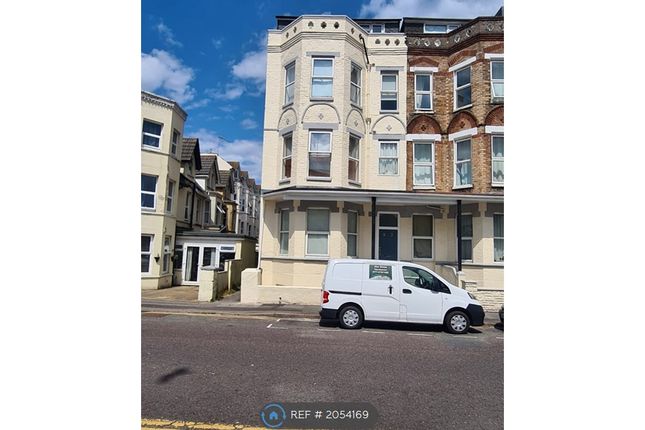 Thumbnail Flat to rent in West Hill Road, Bournemouth