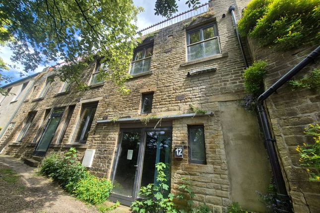 2-bed house on 12, Union Street, West Yorkshire, £90,000
