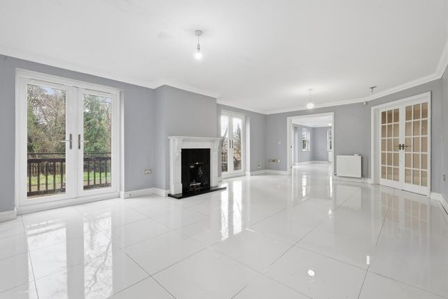73, Arbour Lane, Chelmsford photo 2