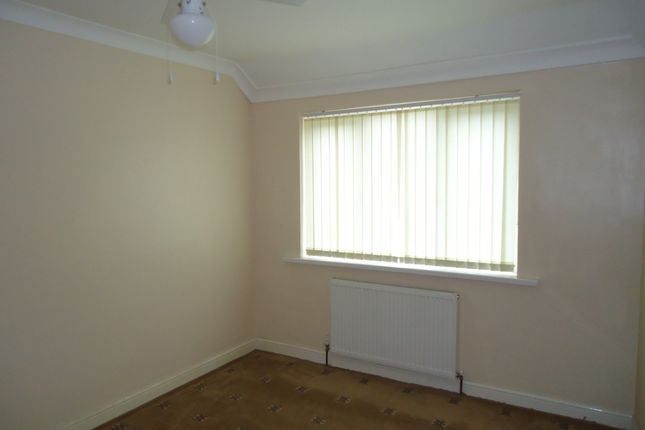 Semi-detached house for sale in Waincliffe Drive, Beeston