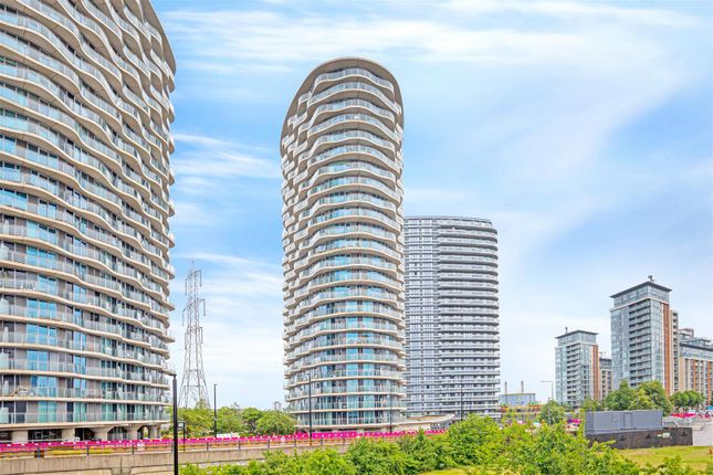 Apartment 308,, Hoola Apartments, Royal Victoria Dock photo 4