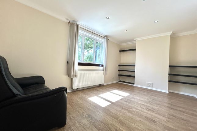 50, Blackthorn Avenue, Glasgow photo 2