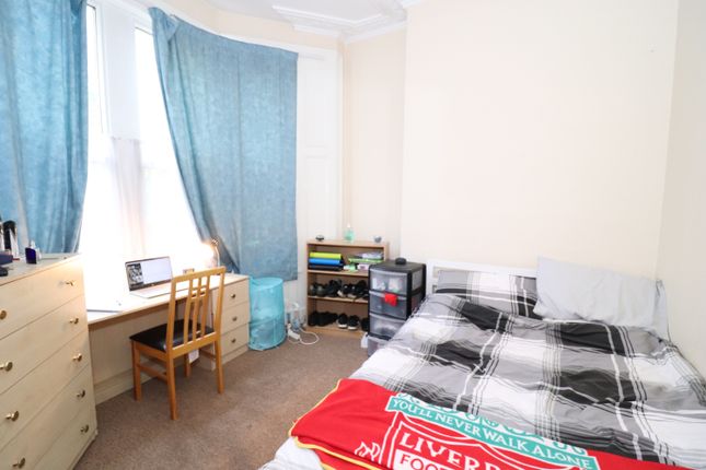 12, Colum Road, Cardiff photo 3