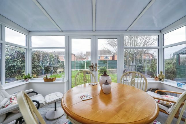 22, Tudor Court, Nottingham photo 4