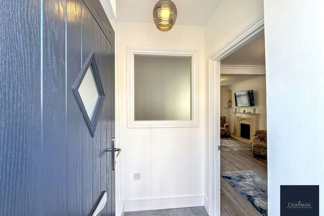 18 South Street, Porth photo 5