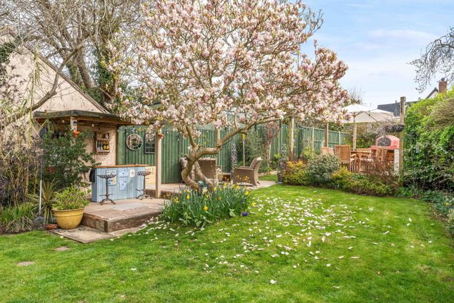 April Cottage, Back Lane, Chelmsford photo 4