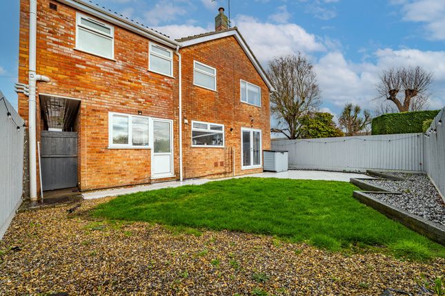 Farthinghoe, Sarah Gate Lane, Spalding photo 2
