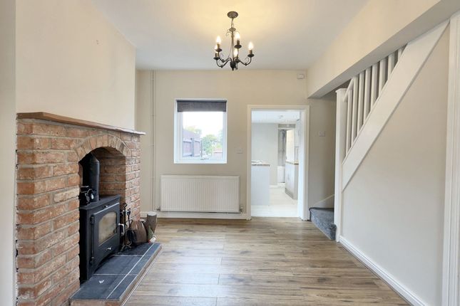 8 St. Georges Hill, Coalville photo 2