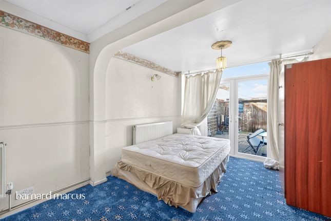 91, Manor Grove, London photo 4