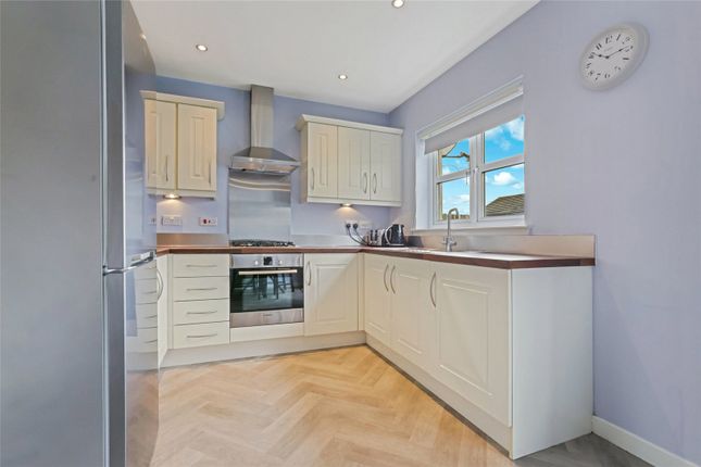 52, Breichwater Place, Bathgate photo 4