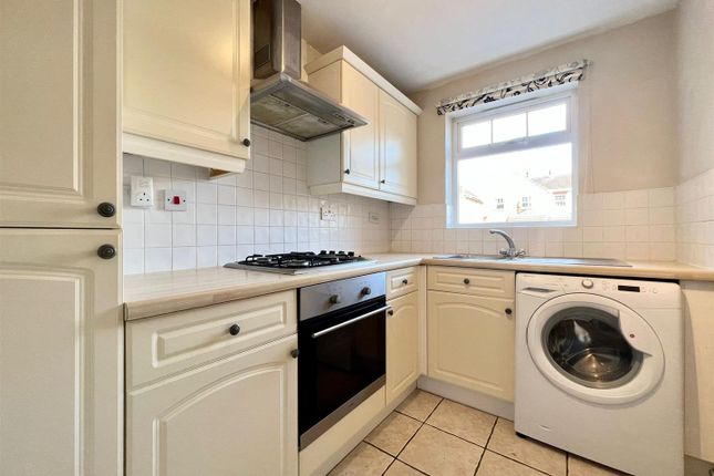 Terraced house for sale in Kariba Close, Riverside Chesterfield, Derbyshire