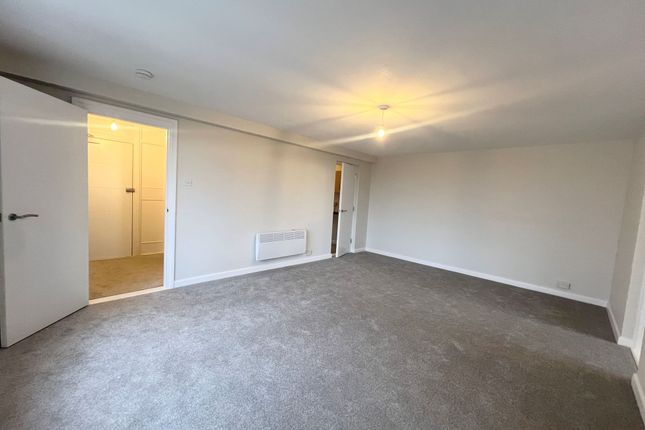 Flat 3, Ashley House St. Saviours Hill, Jersey photo 3
