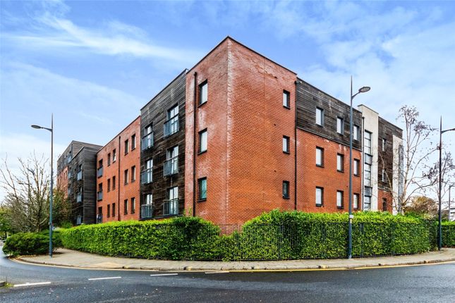The Boulevard, Manchester, Greater Manchester M20, 2 bedroom flat for ...