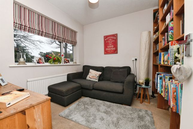6, Danbury Vale, Chelmsford photo 4