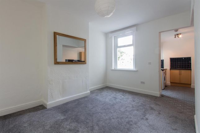155, Treharris Street, Cardiff photo 3