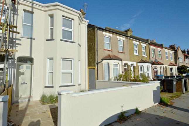 Thumbnail Flat for sale in Morland Road, Addiscombe, Croydon