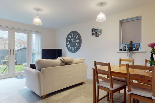8, Argus Way, Milton Keynes photo 3