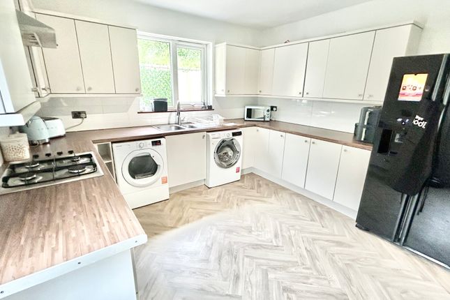 133, Park Road, Barnoldswick photo 3