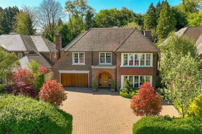 Thumbnail Detached house for sale in Valley Road, Rickmansworth