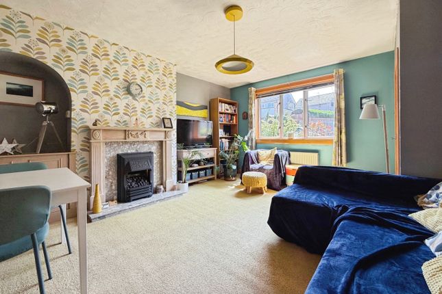 36, Kippen Drive, Glasgow photo 2