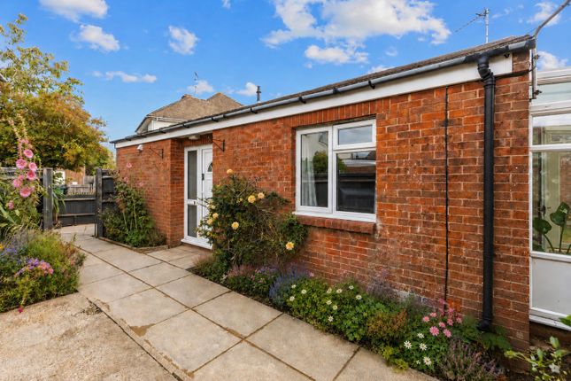 3-bed house on 17A, Fairlight Field, Lewes, £315,000