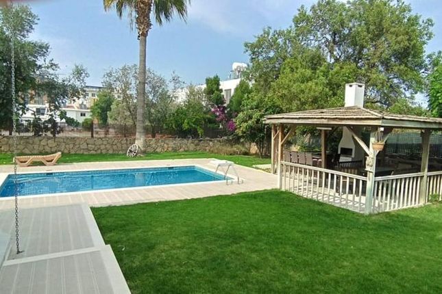 Villa for sale in Kyrenia Center, Kyrenia (City), Kyrenia, Cyprus