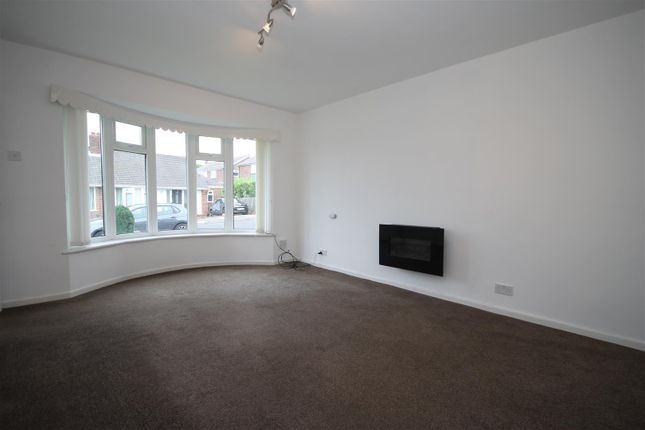 3, Ainsdale Gardens, Newcastle Upon Tyne photo 2