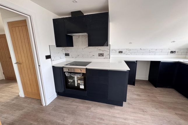 Flat 5, Greenswood Mews, Greenswood Road, Brixham photo 5