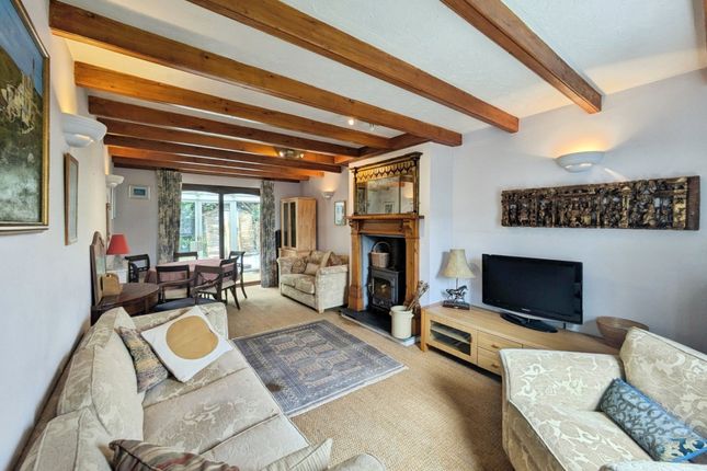 6, Alexandra Road, Redruth photo 2