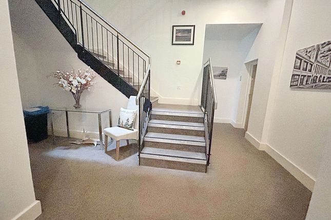 Flat to rent in Esplanade, Whitley Bay