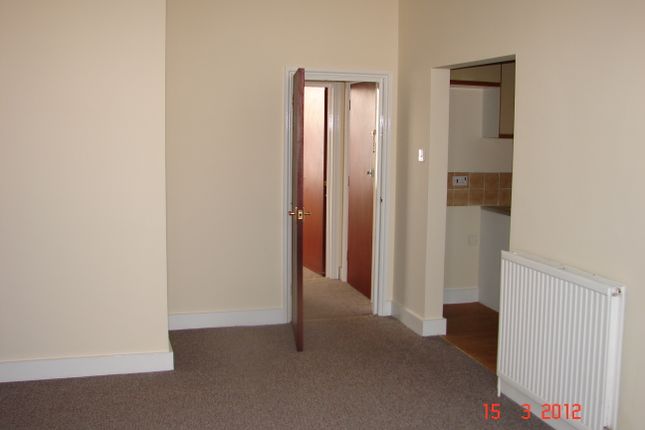 Flat to rent in Granville Road, Broadstairs