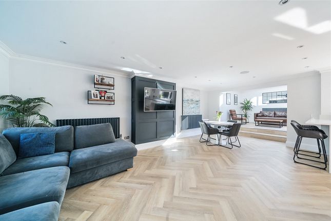2, Eagles Drive, Westerham photo 4