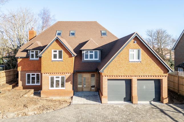 Thumbnail Detached house for sale in Orwell Spike, West Malling, Kent ME19.