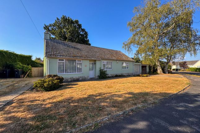 3-bed house on 30, Cedar Drive, Wimborne, £450,000