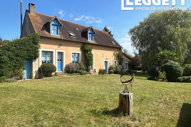 Thumbnail Villa for sale in Tassé, Sarthe, Pays De La Loire