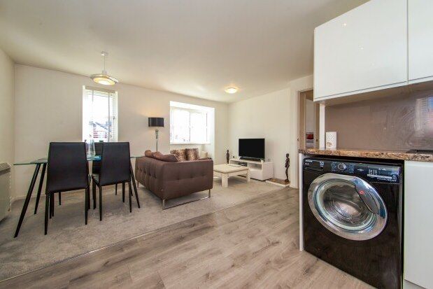 Thumbnail Flat to rent in Somerset Hall, London