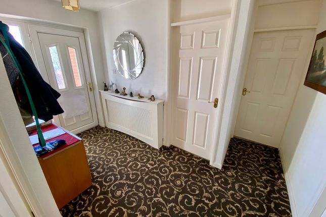 3 Chelmsford Drive, Grantham photo 3