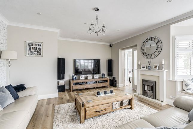 20, Woodland Avenue, Worthing photo 4