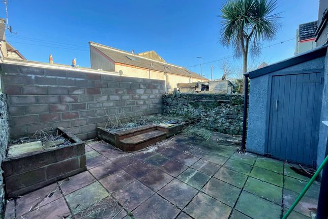 15 Adamsdown Square, Cardiff photo 2