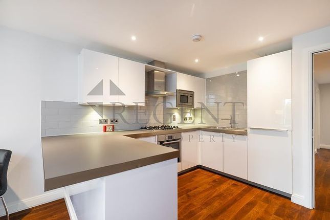 23, St. David's Apartments, Lough Road, London photo 4