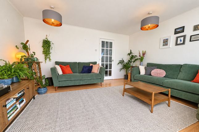 13, Cobbitts Road, Bedford photo 4