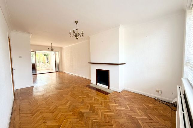 22, Chessholme Road, Ashford photo 2