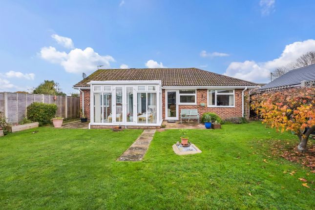 18, Sycamore Drive, Southampton photo 2
