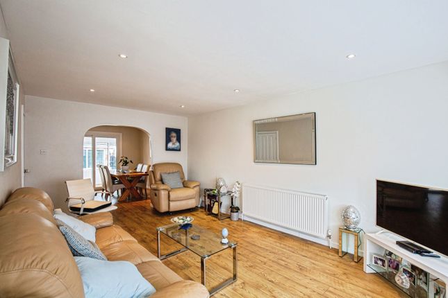 107, Kipling Drive, Lancashire photo 2