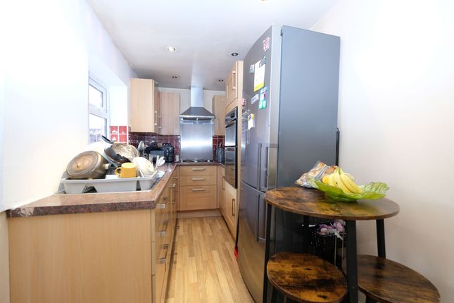 54 Romney Street, Salford photo 3