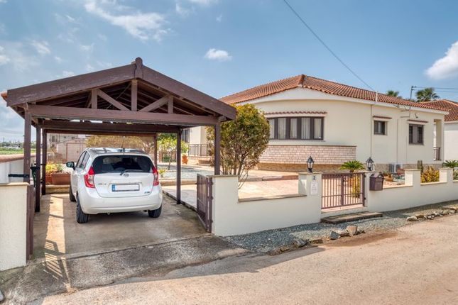 Bungalow for sale in Xylophagou, Famagusta, Cyprus