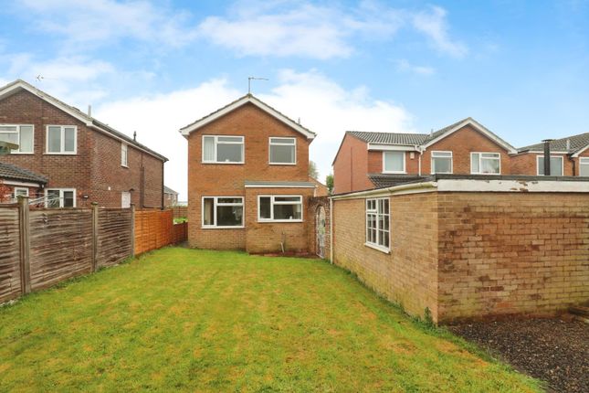 Property for sale in Sawyers Crescent, Copmanthorpe, York