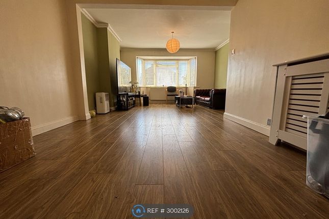 Morello Avenue, Uxbridge photo 2