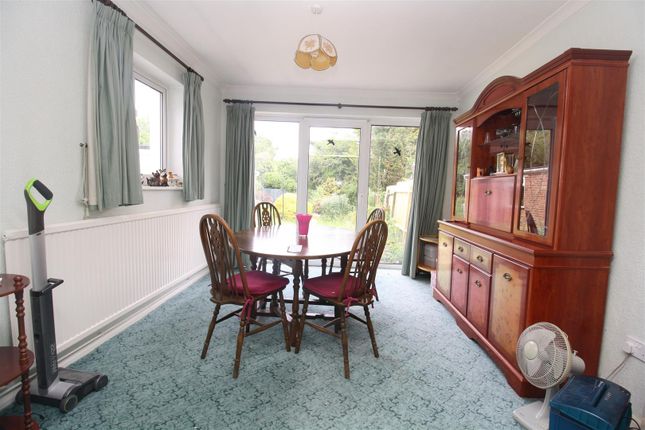 10, Warners Road, Milton Keynes photo 4
