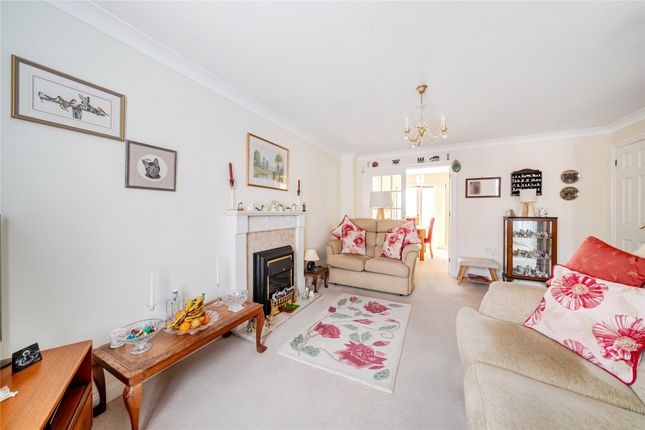 49, Cromwells Meadow, Devon photo 2
